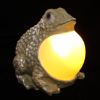 Frog Statue with Solar Light